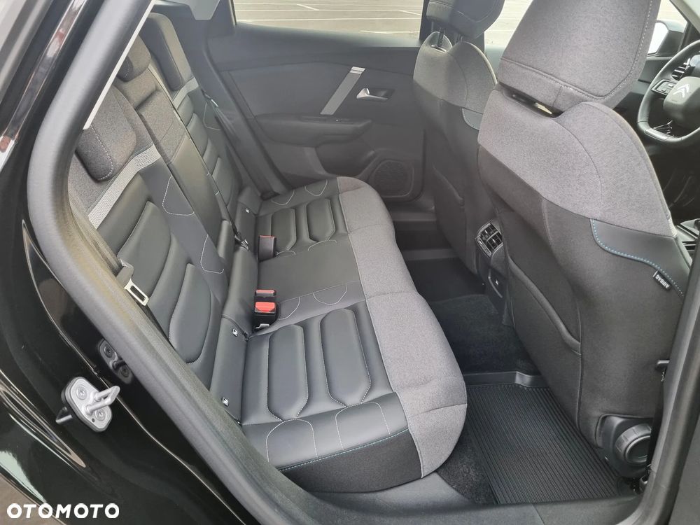 Citroën C4 1.2 PureTech Shine S&S - 24