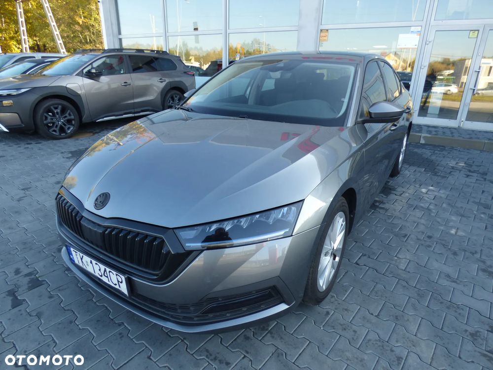 Skoda Octavia - 3