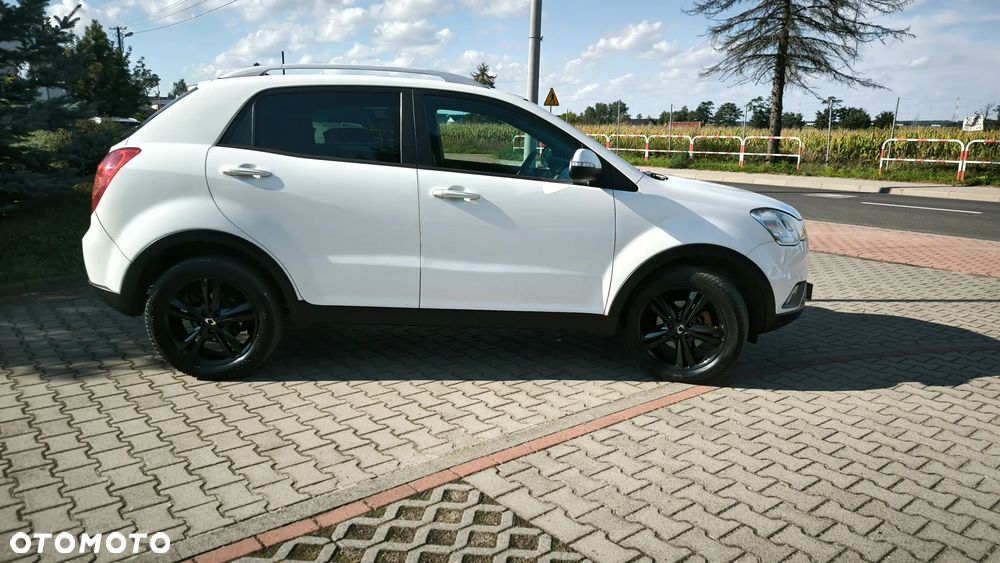 SsangYong/KGM Korando 2.0 E-XDi DPF 4WD Quartz - 4