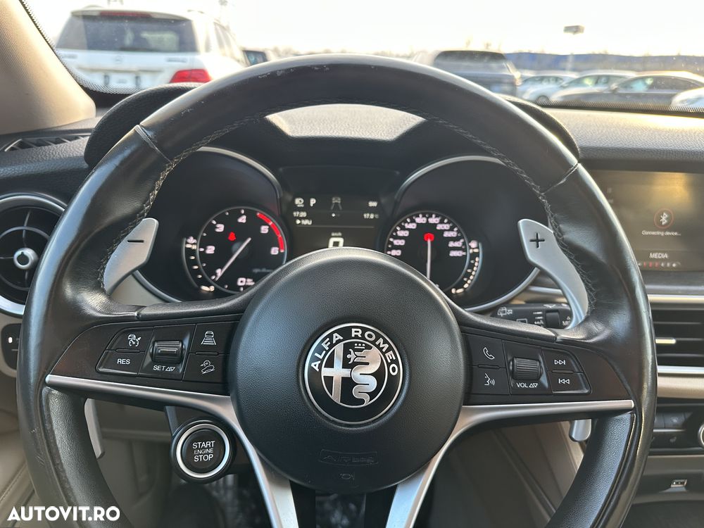 Alfa Romeo Stelvio 2.2 16V AT8 Q4 Super - 9