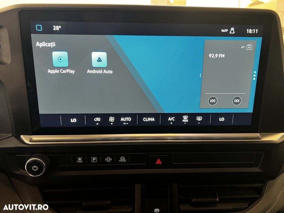 Volkswagen Caravelle - 19