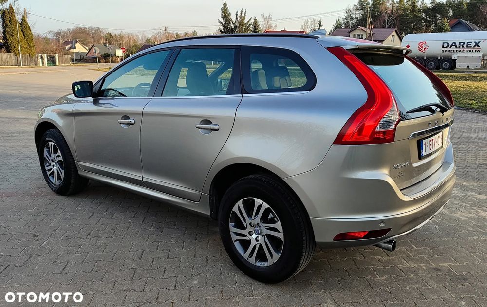 Volvo XC 60 D3 Edition Pro - 6