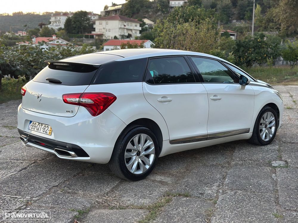 DS DS5 1.6 BlueHDi So Chic - 19