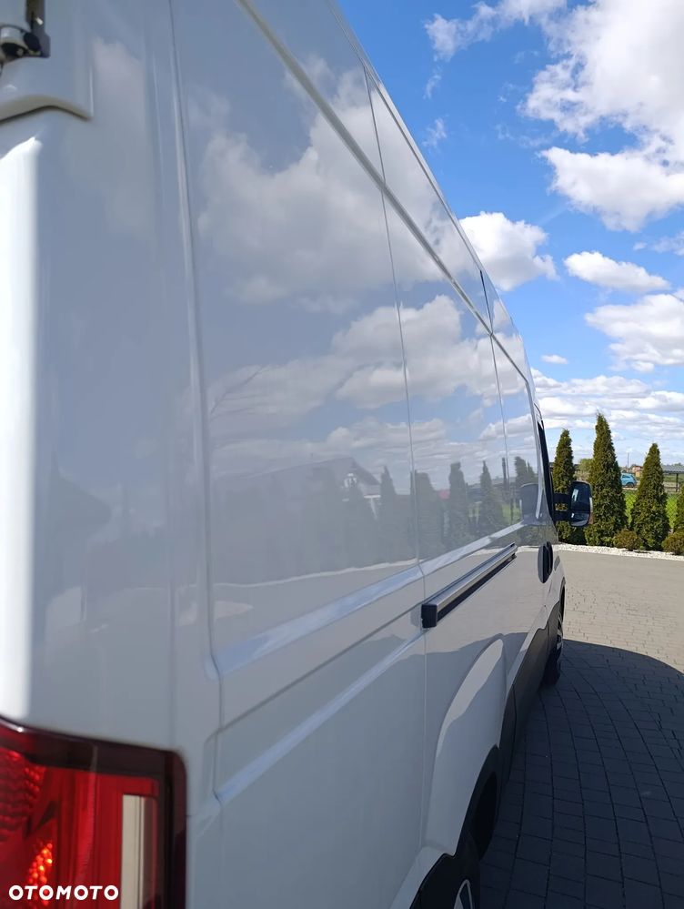 Iveco Daily - 18