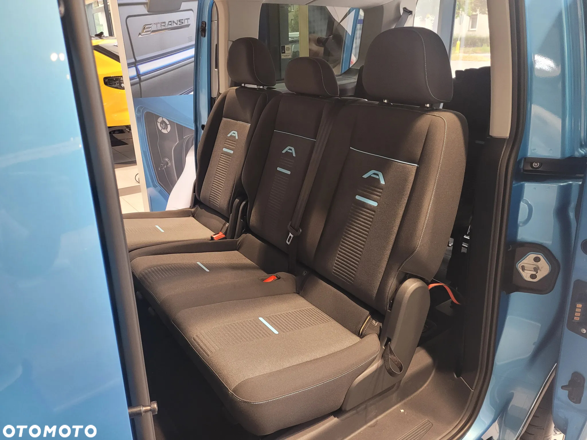 Ford Tourneo Connect Grand - 14