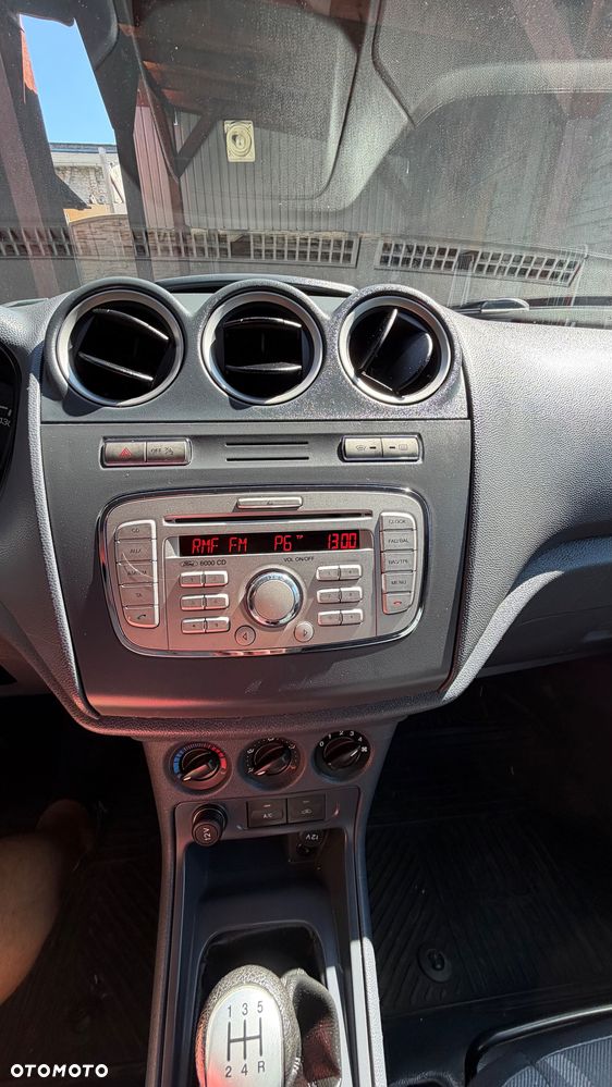 Ford Tourneo Connect 1.6 TDCi Trend - 6