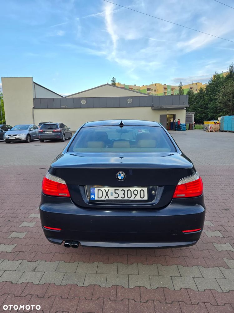 BMW Seria 5 525d - 3