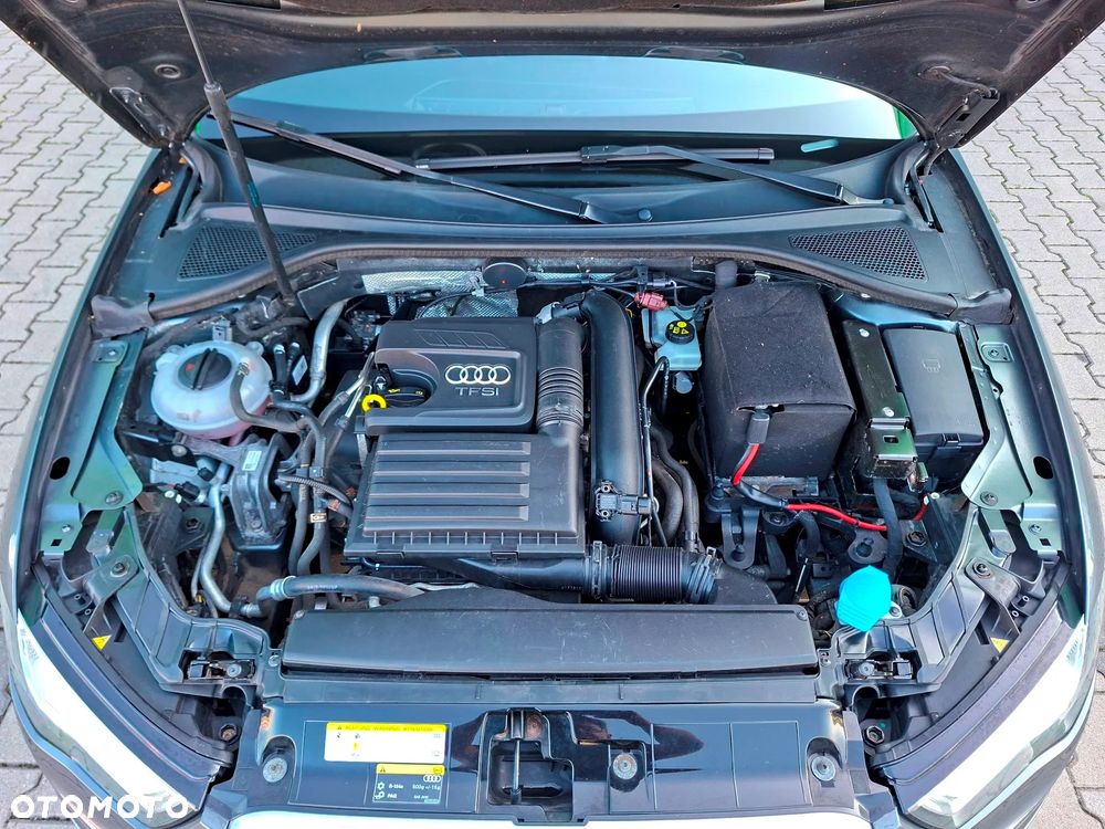 Audi A3 Sportback 1.4 TFSI cylinder on demand ultra S line Sportpaket - 18