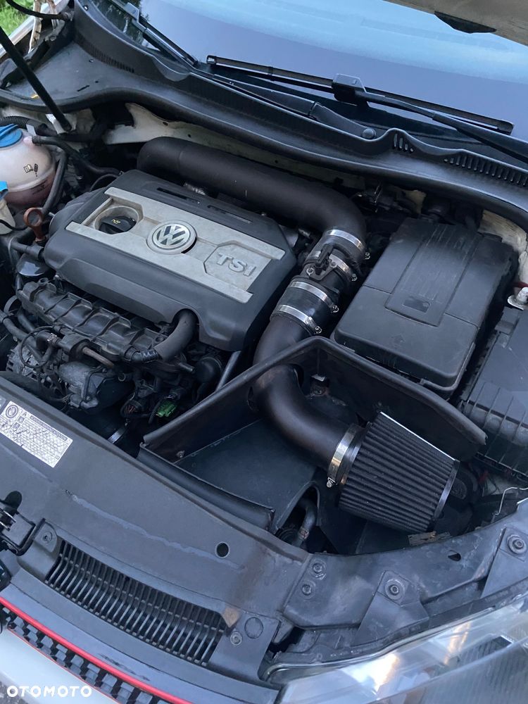 Volkswagen Golf - 24