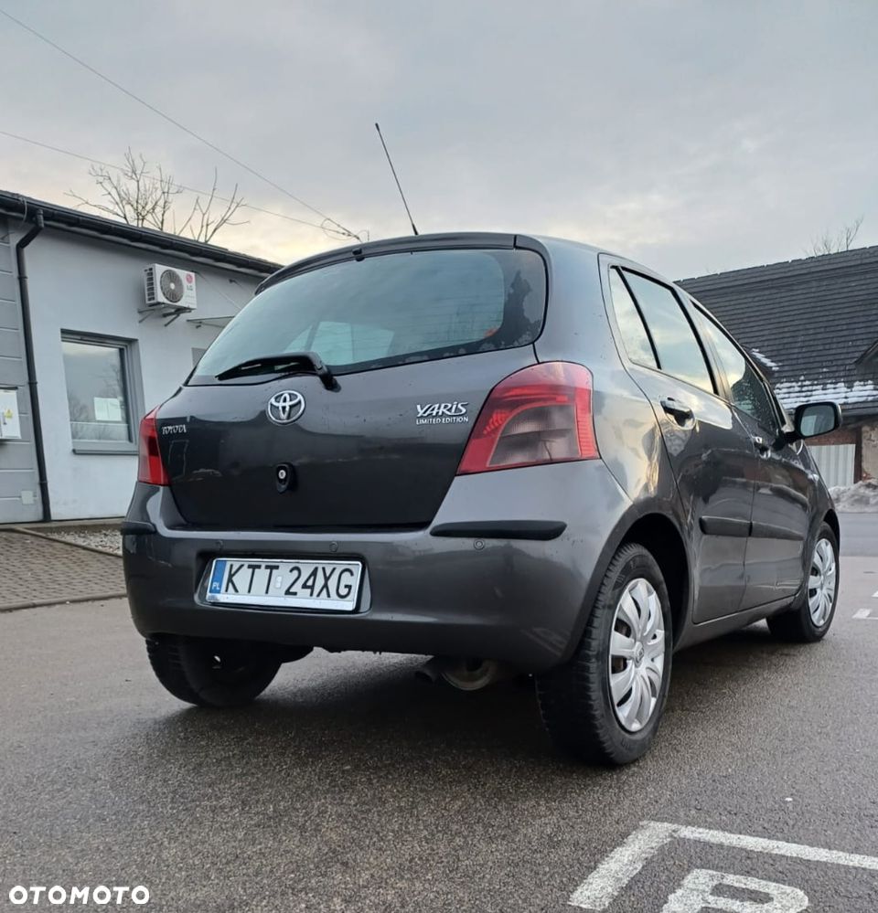 Toyota Yaris 1.4 D-4D Luna - 4