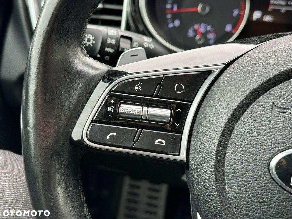 Kia Ceed 1.4 T-GDI L Business Line DCT - 35