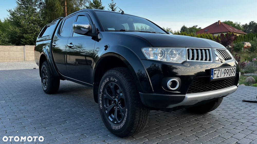 Mitsubishi L200 2.5 DID DC Intense HP - 28