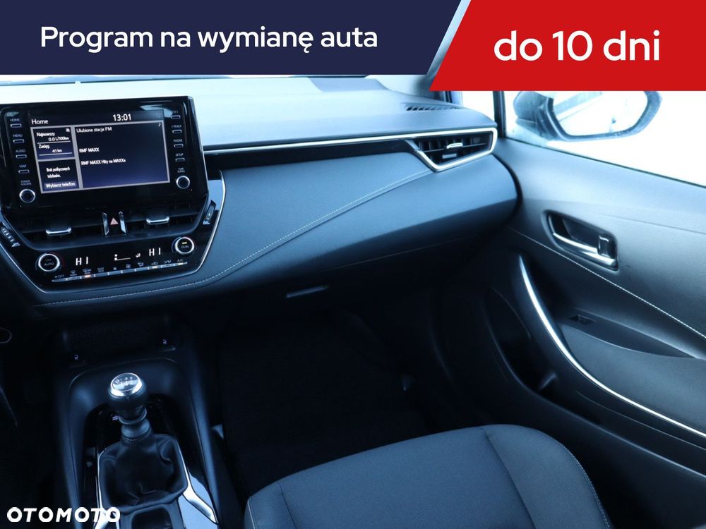 Toyota Corolla - 10