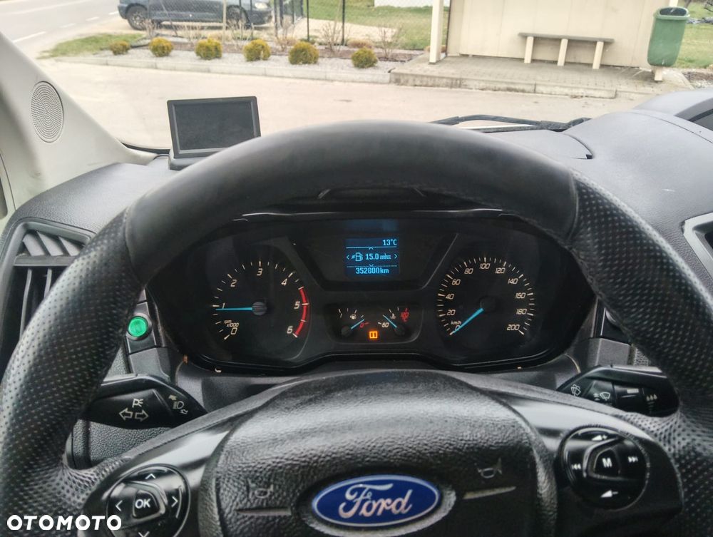 Ford Transit - 15