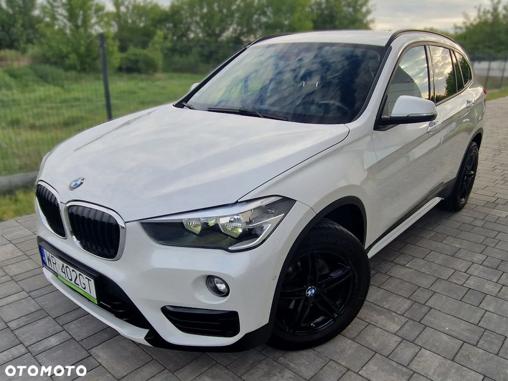 BMW X1 xDrive18d Sport Line - 2