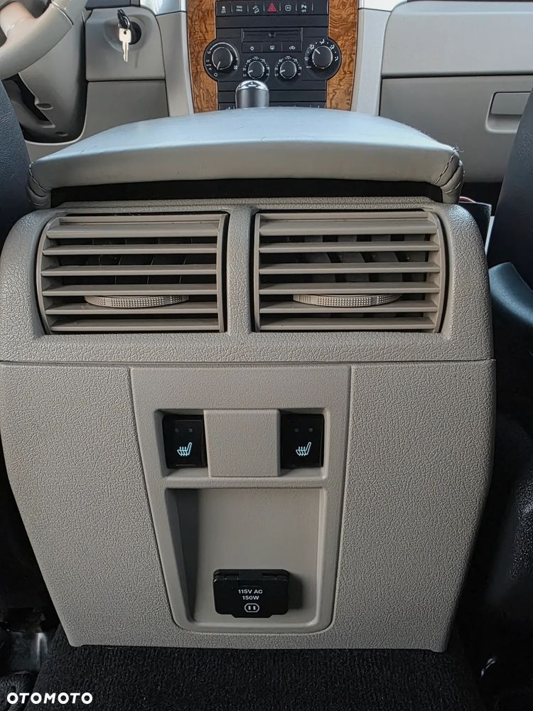 Jeep Grand Cherokee 5.7 V8 HEMI Automatik Overland - 34