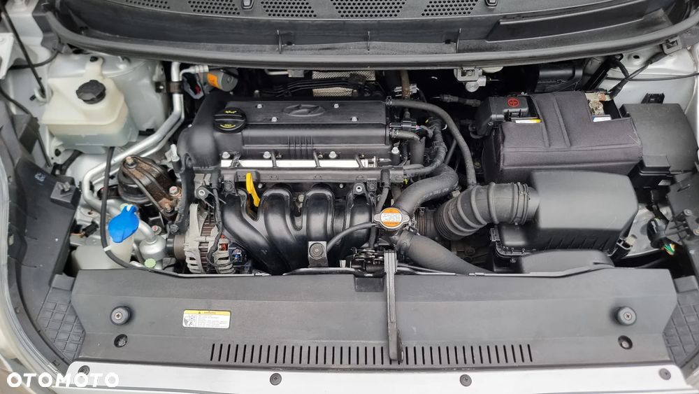 Hyundai ix20 1.4 blue Comfort - 39