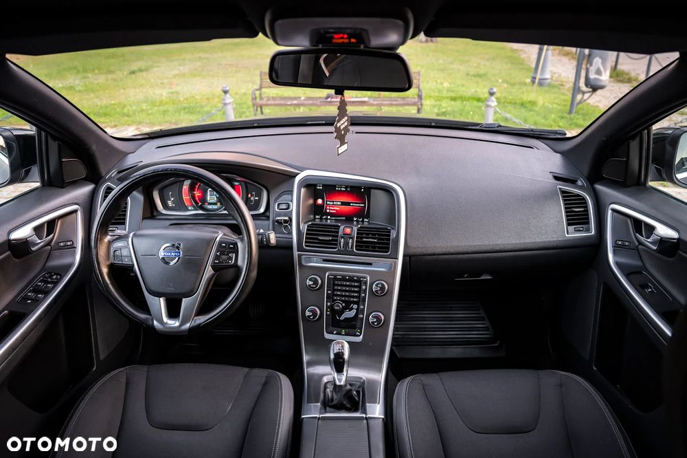 Volvo XC 60 D4 Kinetic - 19