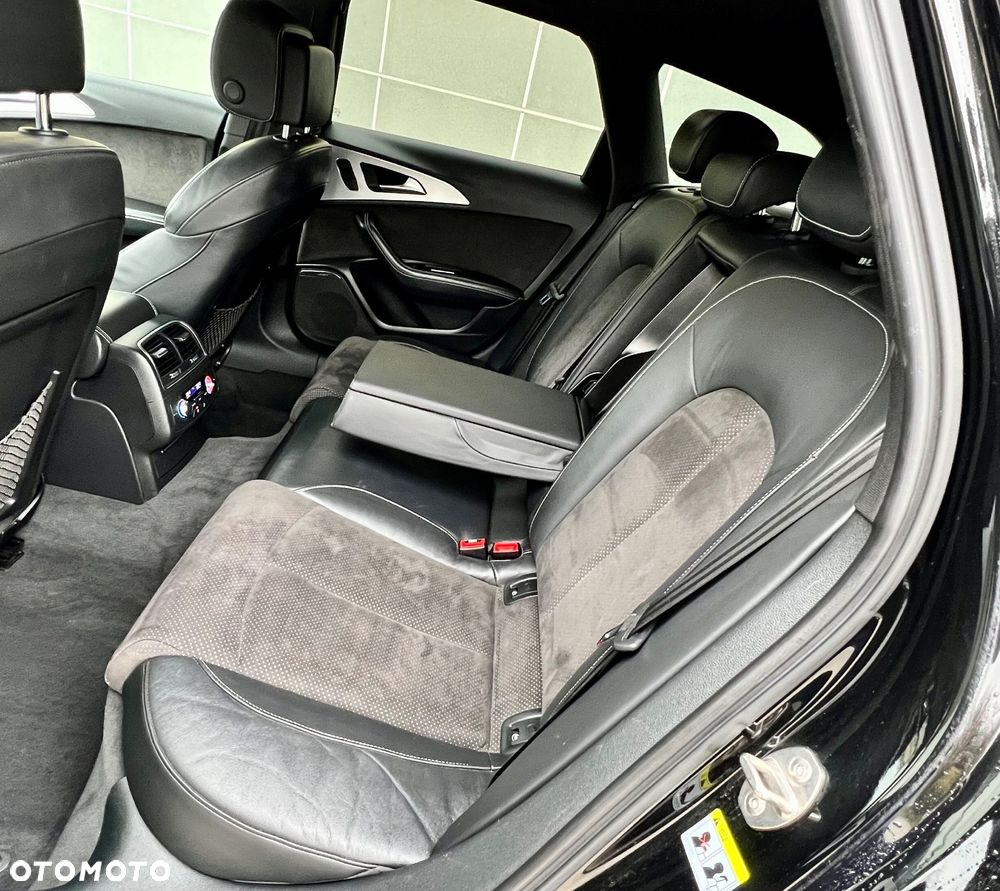 Audi A6 Avant 2.0 TDI Ultra S tronic - 10