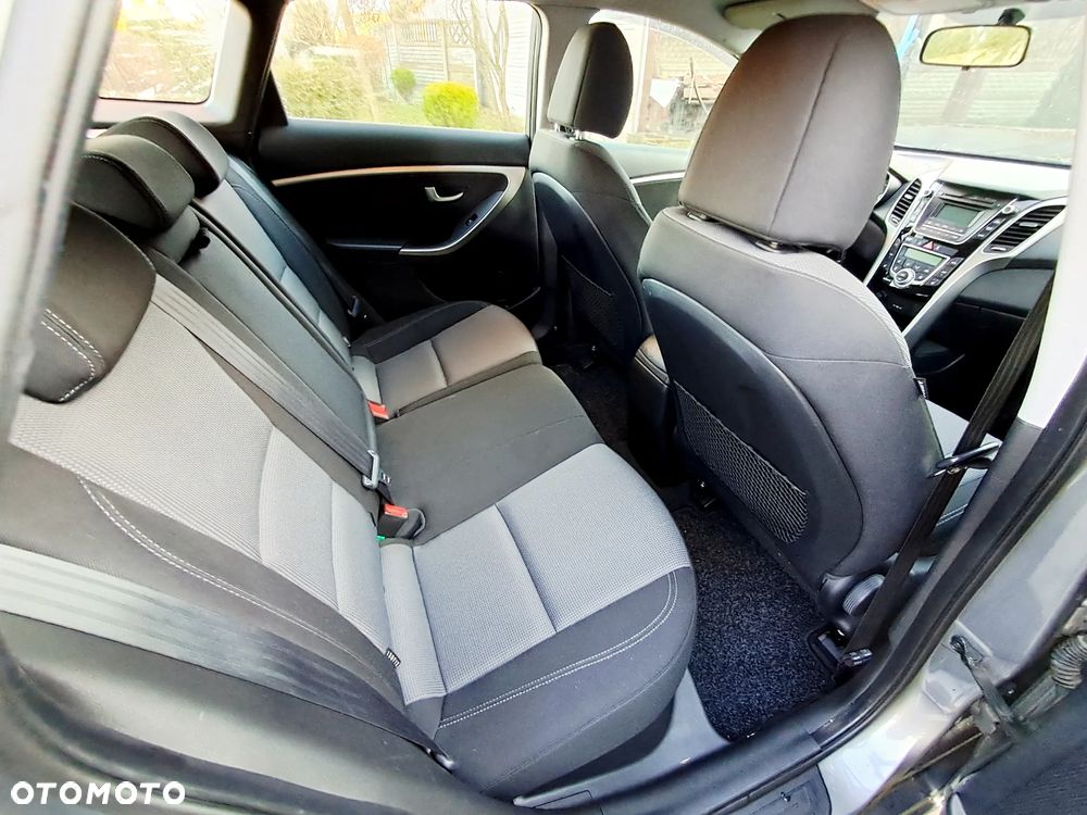 Hyundai i30 1.6 CRDi Trend - 17