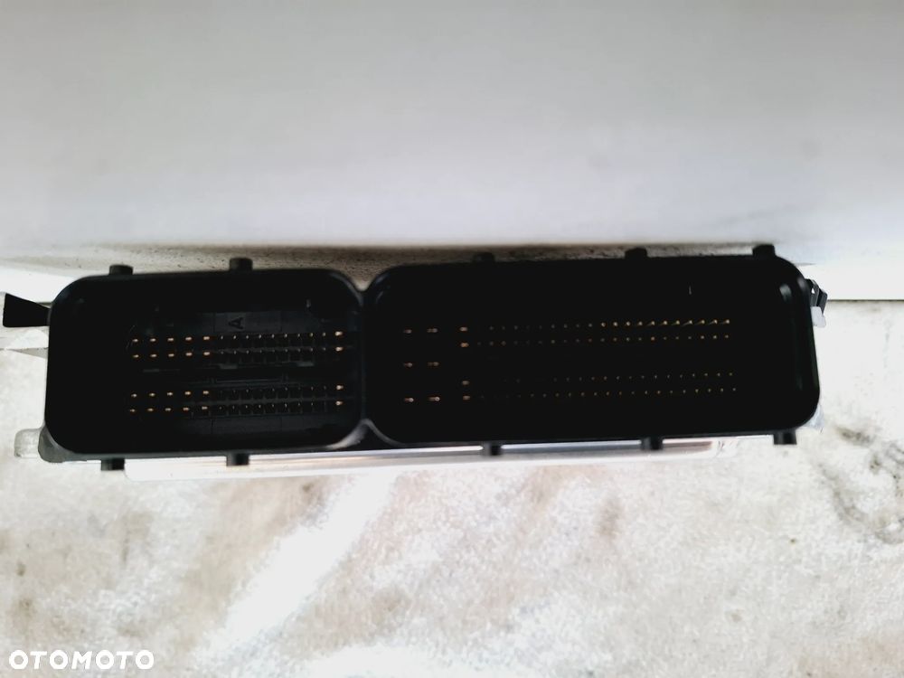 Sterownik Komputer Silnika 1.8 1.8TFSI TSI Audi A4 B8 A5 8K1907115A - 2