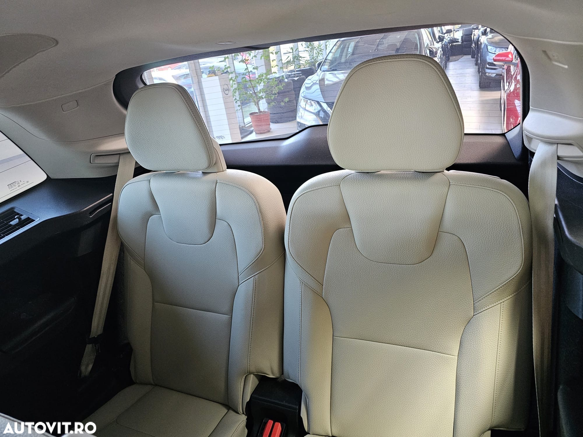 Volvo XC 90 T8 AWD Recharge Geartronic Inscription Expression - 8
