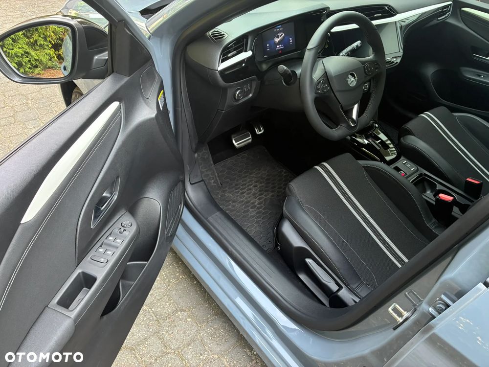 Opel Corsa - 11