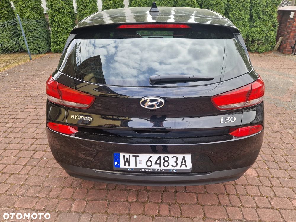 Hyundai i30 1.4 T-GDI Comfort DCT - 6
