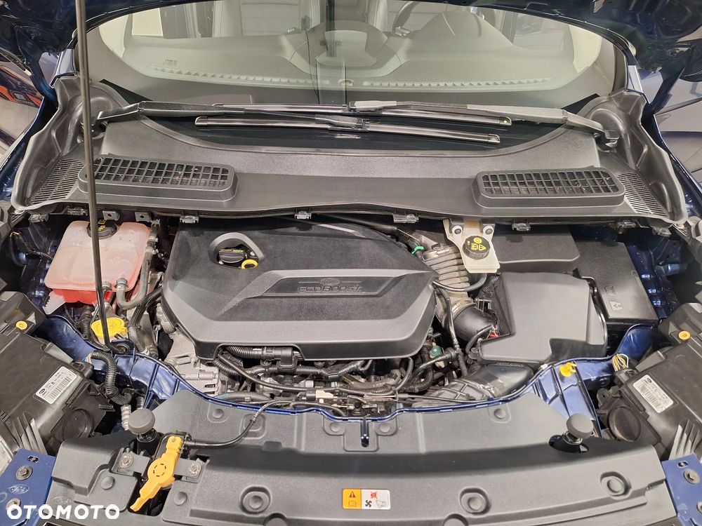 Ford Kuga 1.6 EcoBoost FWD Titanium ASS - 36