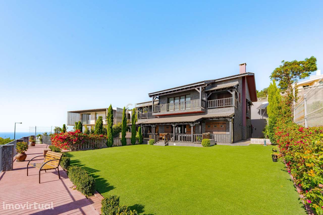 Luminosa Moradia de Arquitetura Helvética e Extraordinária Vista Panor - Grande imagem: 2/60