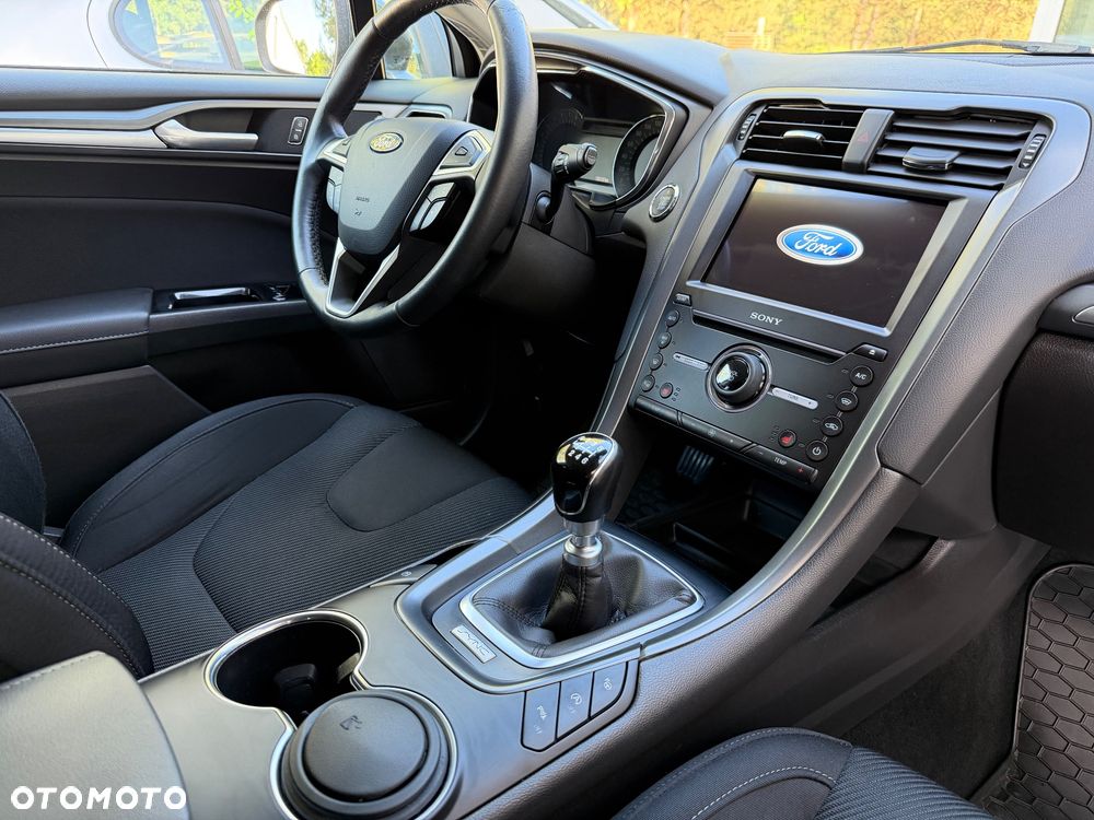 Ford Mondeo 1.5 EcoBoost Titanium - 9