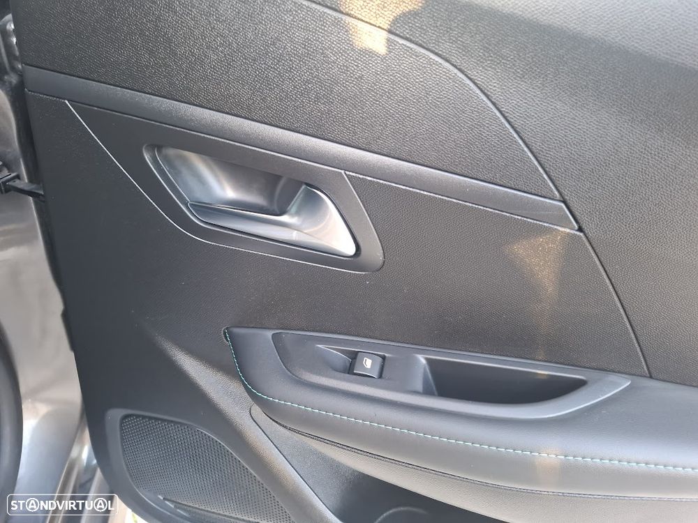 Peugeot 208 PureTech 100 Allure Pack - 38