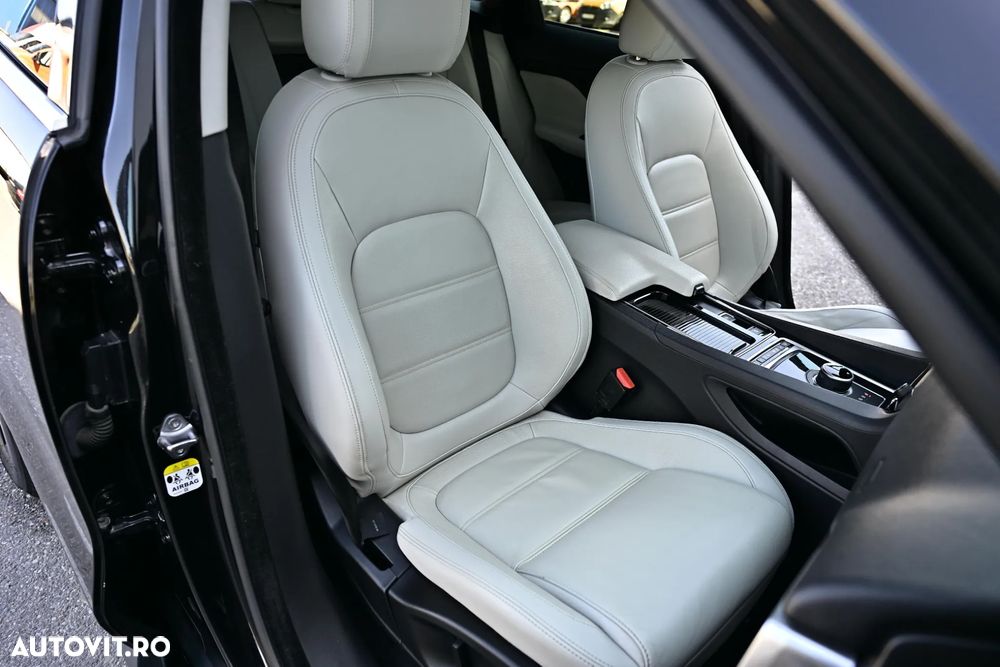 Jaguar F-Pace 20d AWD R-Sport - 12
