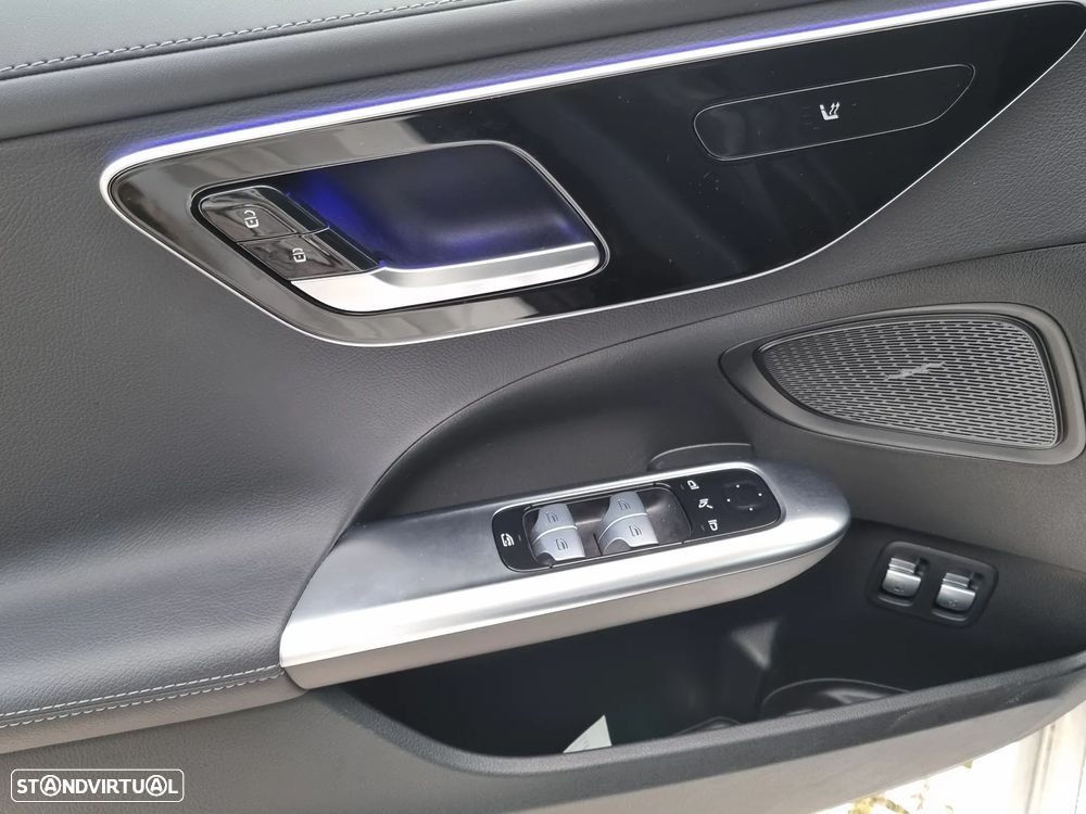 Mercedes-Benz C 300 e 9G-TRONIC Edition AMG Line - 29