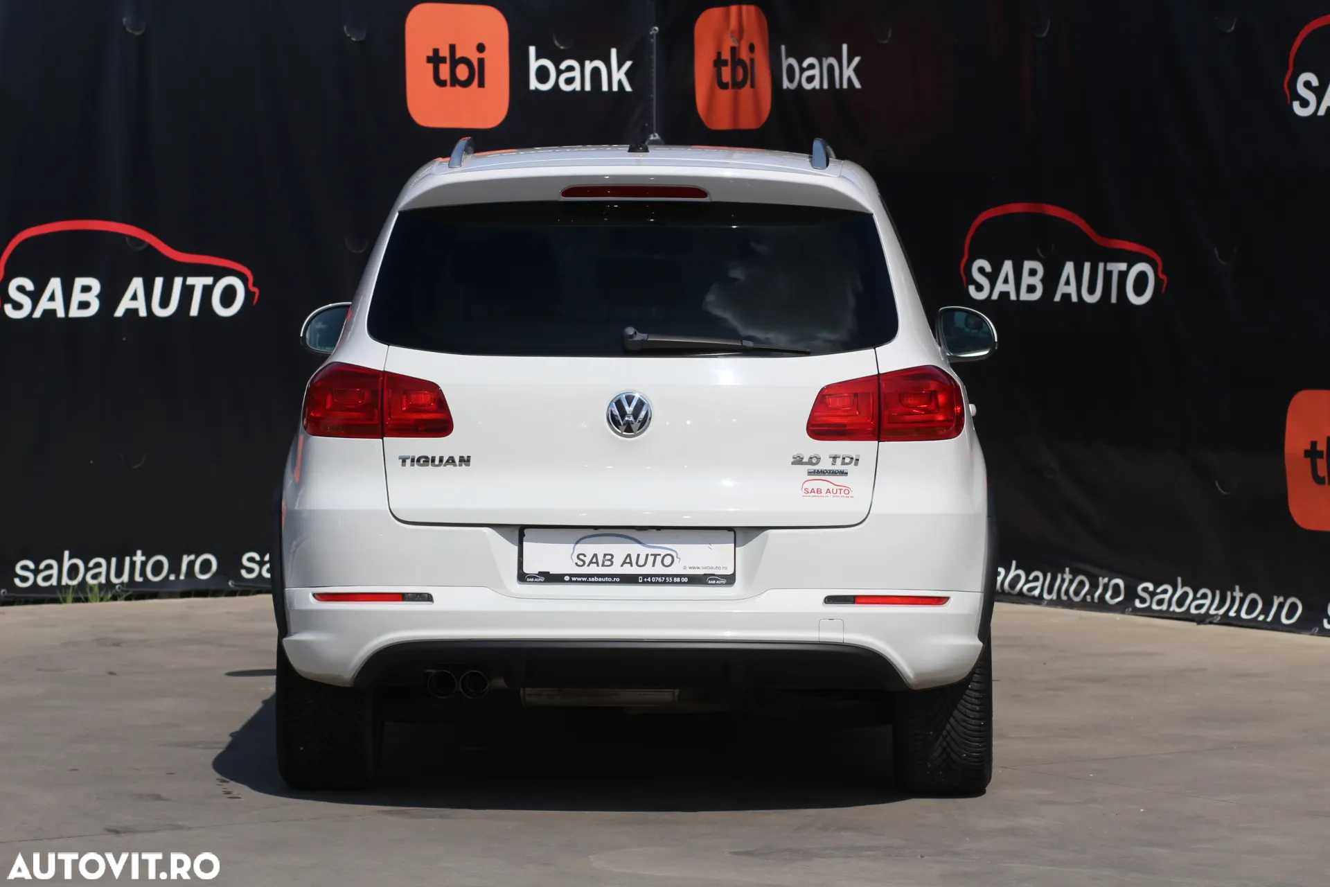 Volkswagen Tiguan 2.0 TDI SCR 4MOTION DSG R-Line - 18