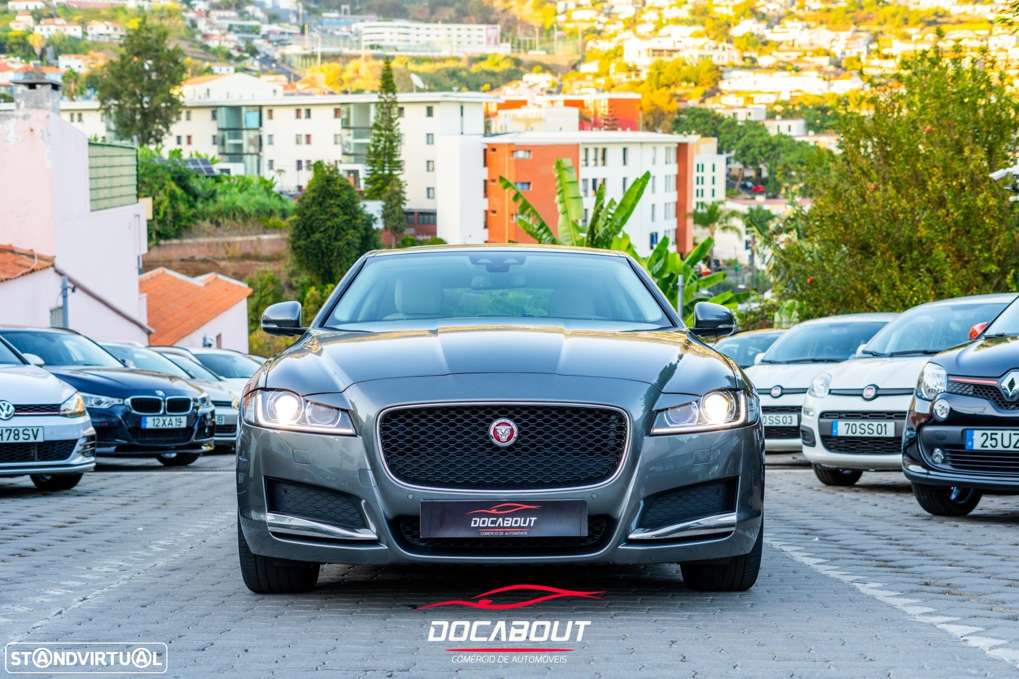 Jaguar XF - 1