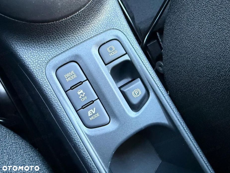 Toyota Aygo X Hybrid 1.5 Comfort e-CVT - 11