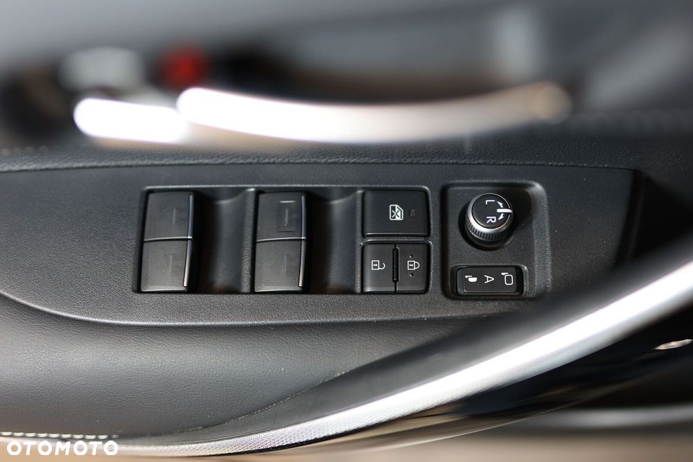 Toyota Corolla 1.8 Hybrid Comfort - 33