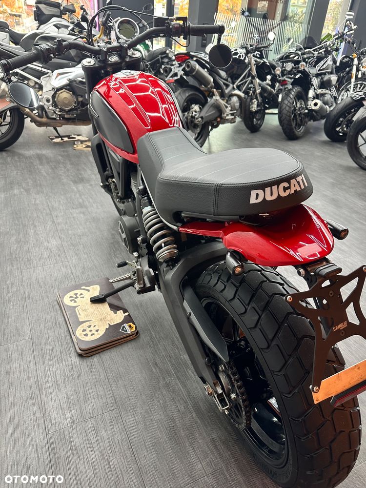 Ducati Scrambler - 20