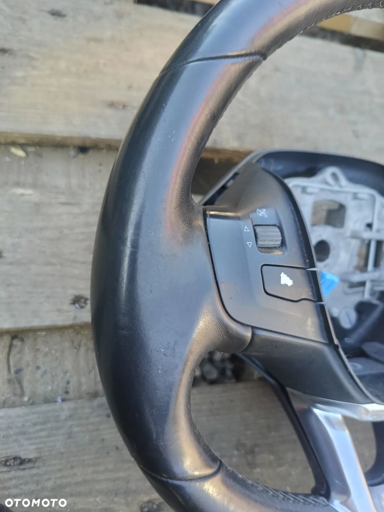 PEUGEOT 2008 KIEROWNICA Z MULTIFUNCKJĄ - 2
