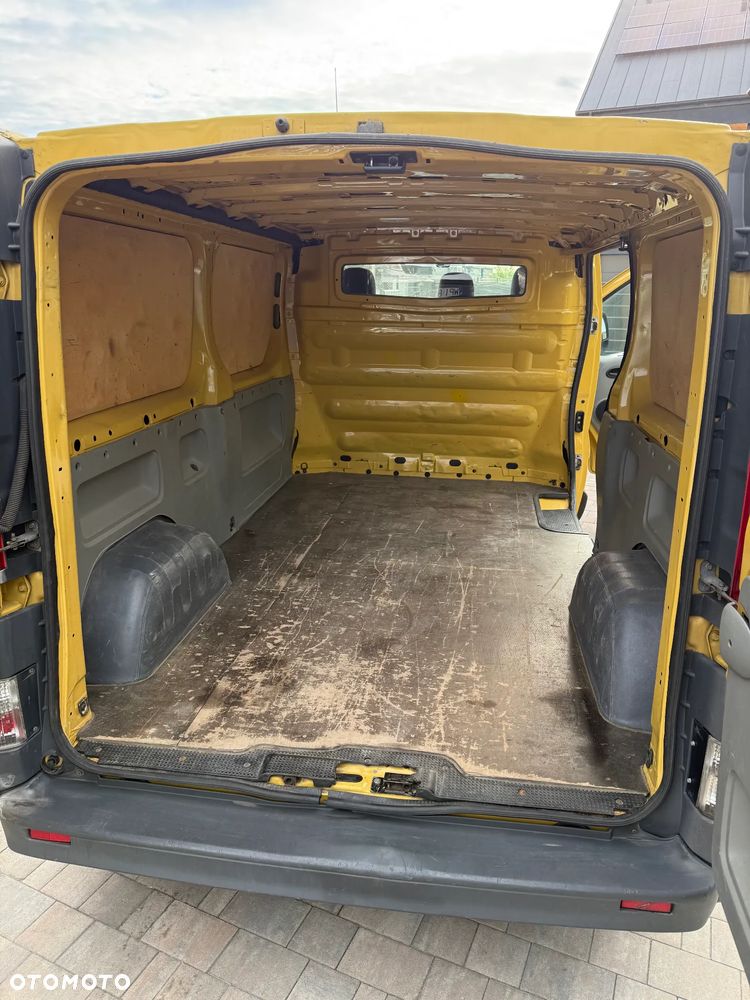 Renault trafic - 12