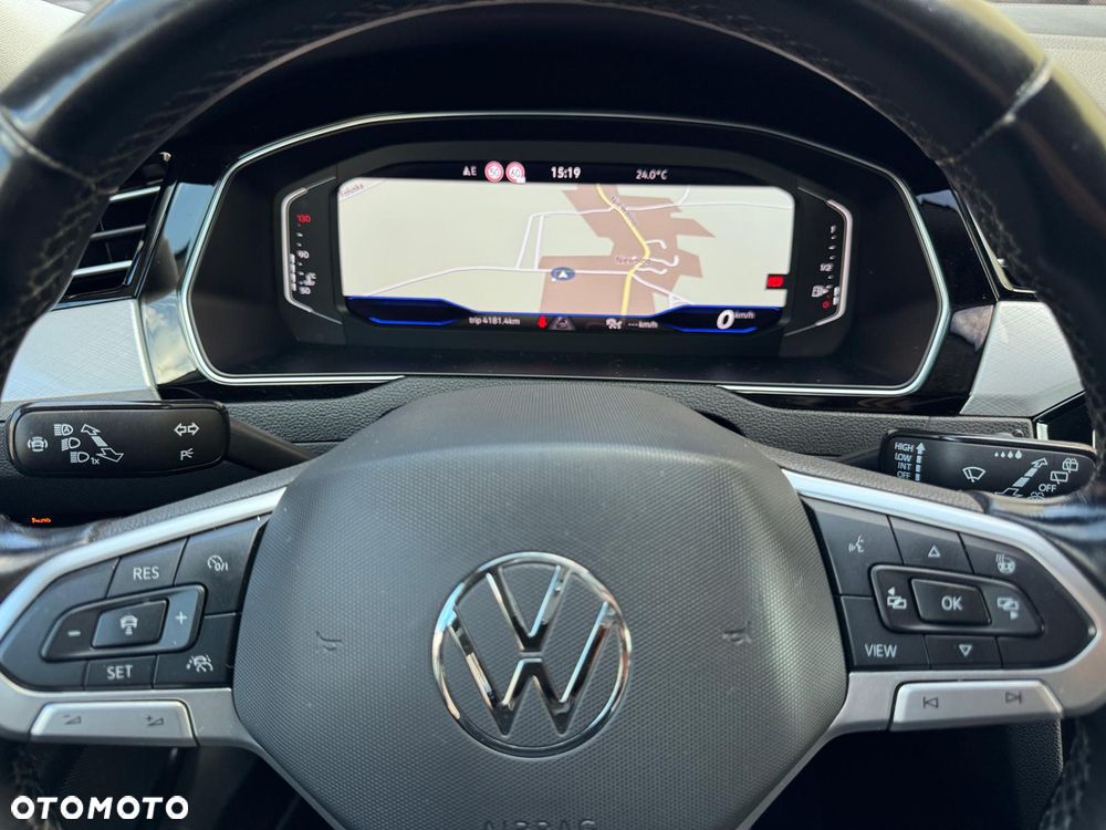 Volkswagen Passat Variant 1.5 TSI EVO Business - 21