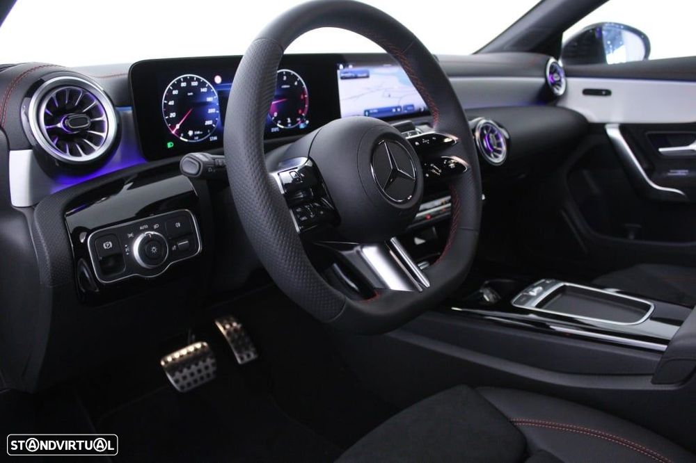 Mercedes-Benz CLA 180 d Shooting Brake AMG Line Aut. - 21