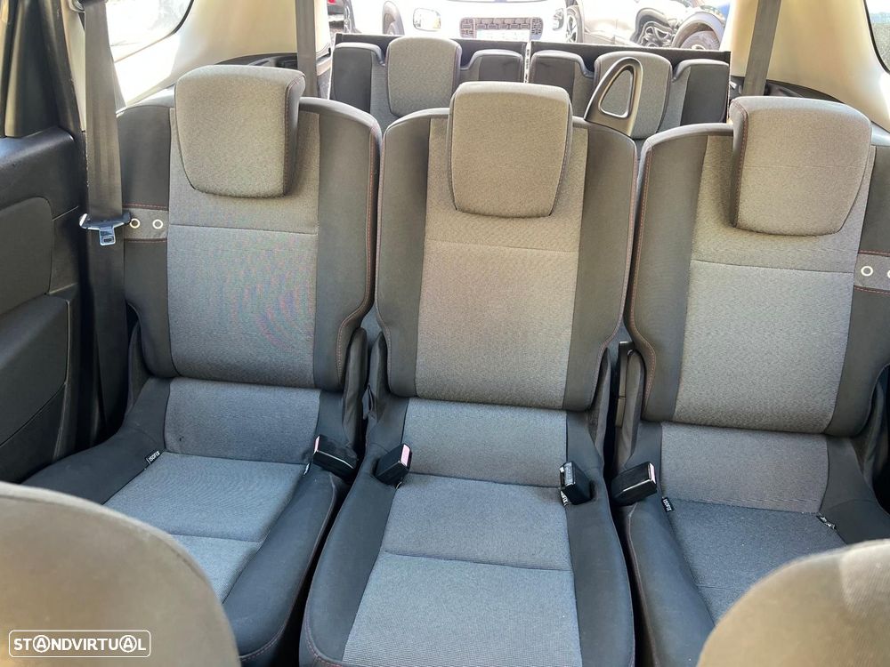 Renault Grand Scénic 1.5 dCi Dynamique S 7L - 19