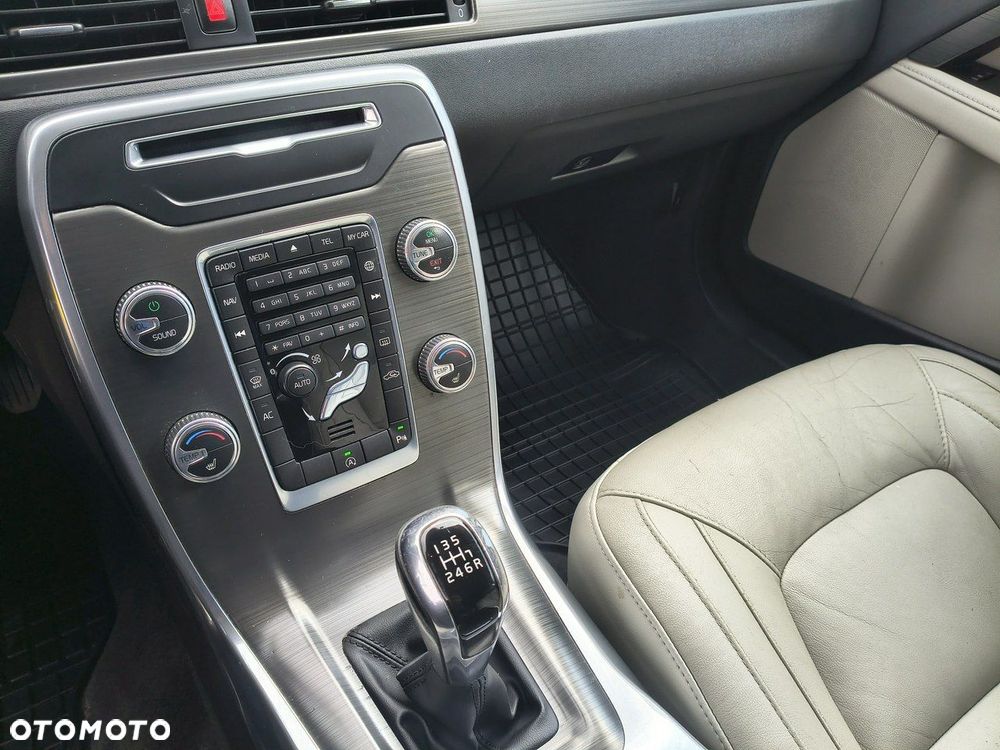 Volvo V70 - 16