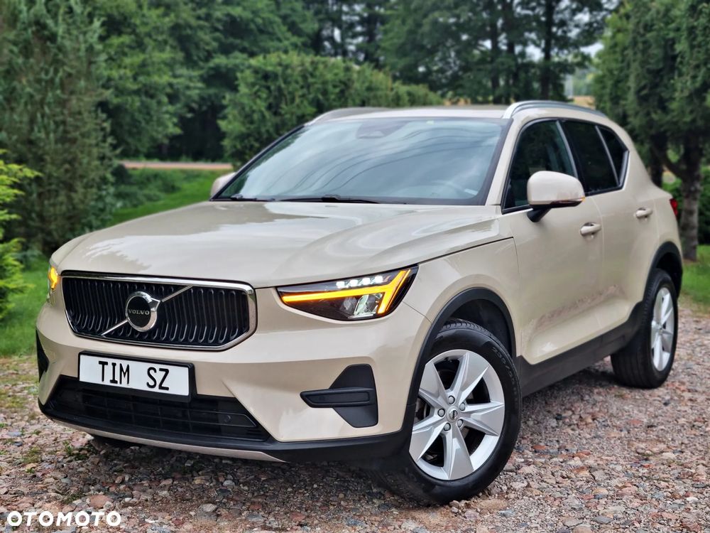 Volvo XC 40 B3 B DKG Ultra Black Edition - 8