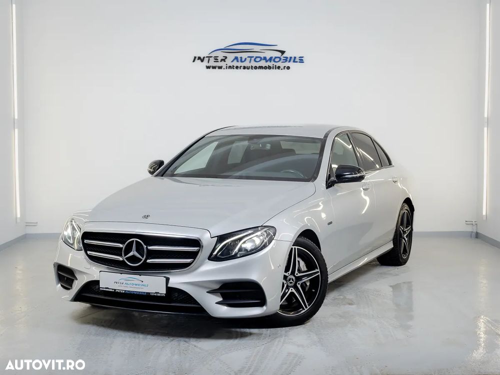 Mercedes-Benz E 300 de 9G-TRONIC AMG Line - 9