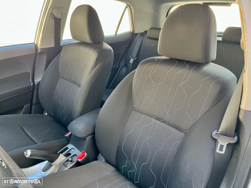 Toyota Auris 1.4 D-4D ACtive+AC - 19