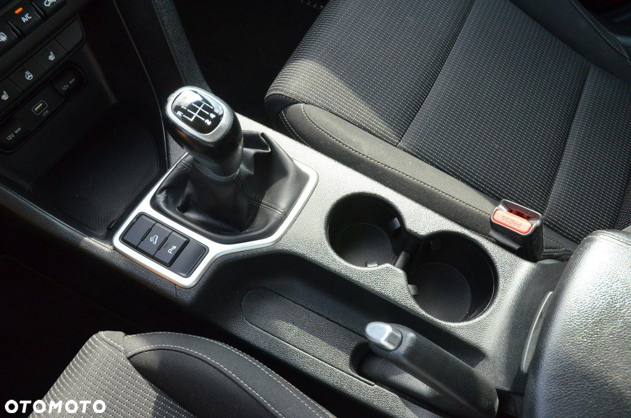 Kia Sportage - 25