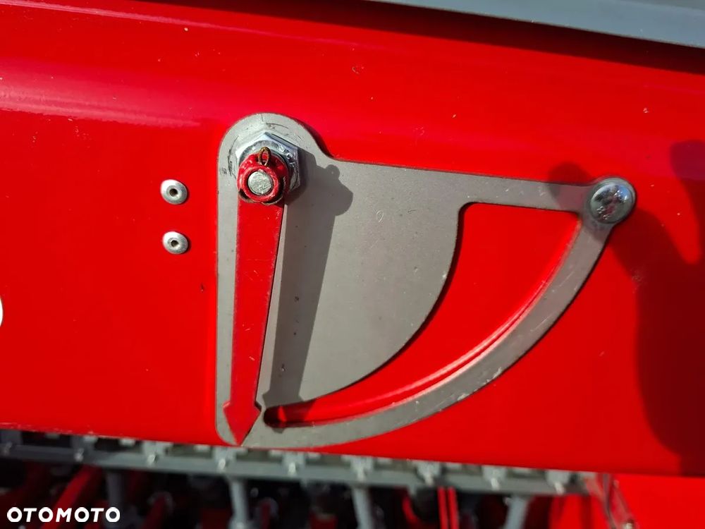 Unia Siewnik do zboża i rzepaku Poznaniak 500/3D dostępny od ręki - 16